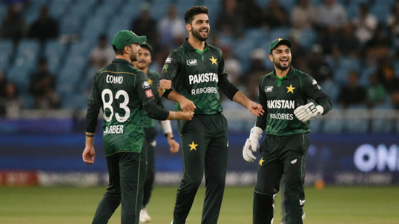 Asia Cup 2025: पाकिस्तान ने बांग्लादेश को 11 रन से हराया, फाइनल की राह पक्की